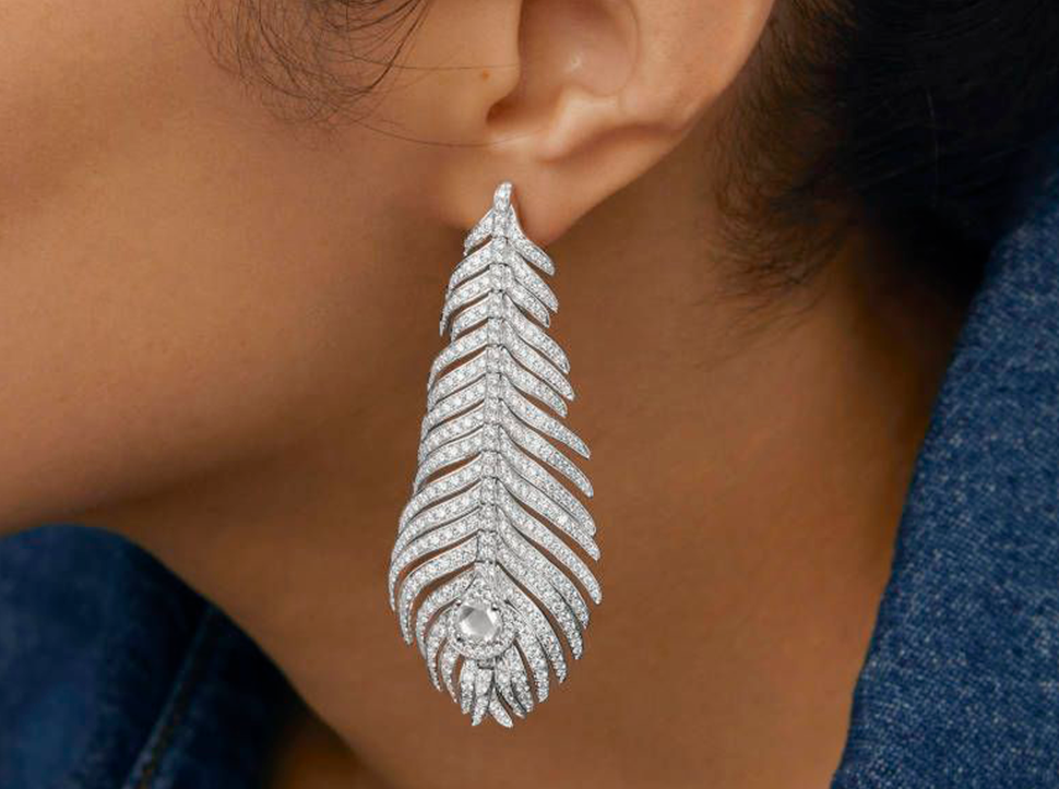 Buy original Boucheron Plume de Paon Earrings with Bitcoin!